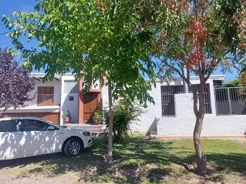 Los Aromos al 800