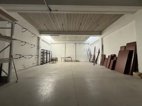 Excelente Local Comercial con Oficinas en Alquiler – 350 m² en Palermo