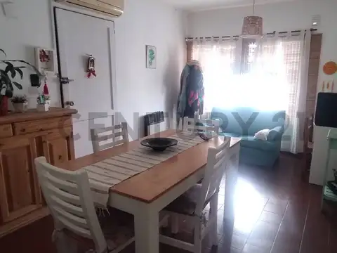 5 e 89 y 89 bis , Piso torre C de