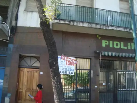 Avenida Entre Ríos 2100