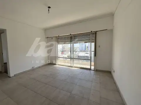 Departamento en Alquiler en Banfield, $ 600.000