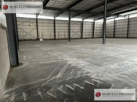 Galpon en Alquiler 120  mts Fondo