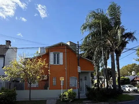 Mariano Moreno 1500
