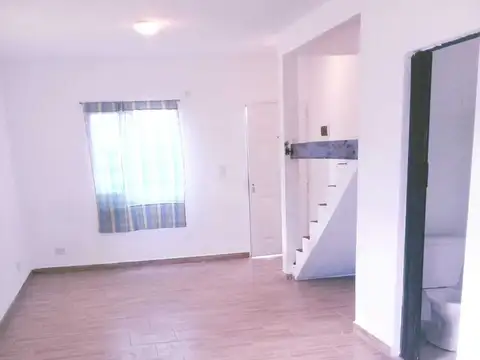 Casa  en Alquiler en Pilar Centro, Pilar, G.B.A. Zona Norte