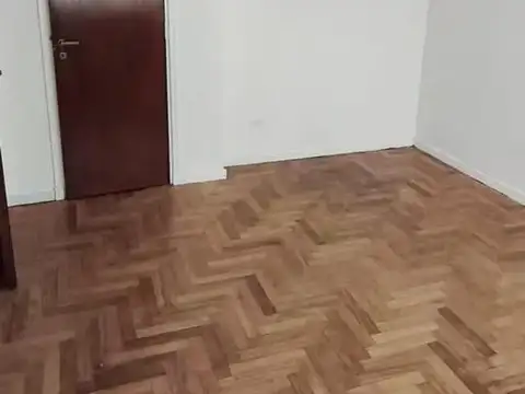 Oficina en Venta 50 años