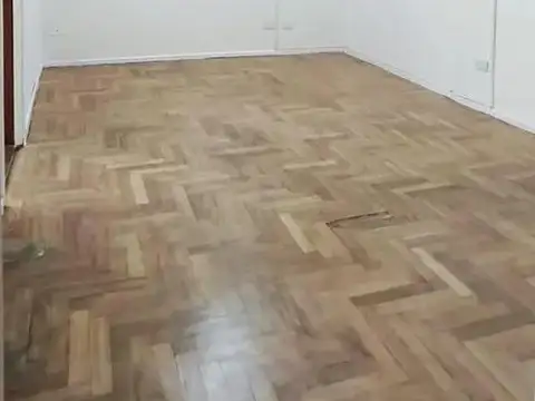 Oficina 3 ambientes con 1 baño