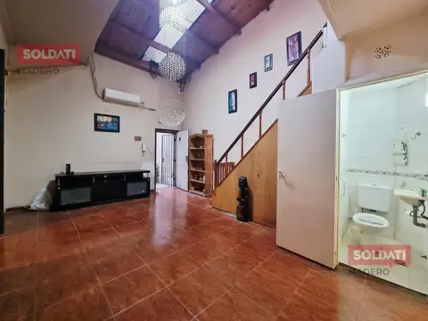 Depto Tipo Casa en Venta en Caballito Norte, USD 156.000