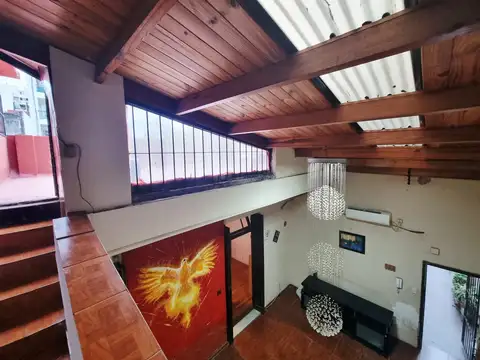 Depto Tipo Casa en Venta 56 años