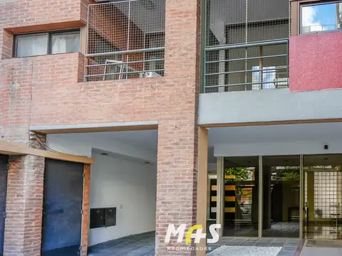 Caballito  Departamento 2 Ambientes al Frente con Balcón  50 m²  Apto Crédito