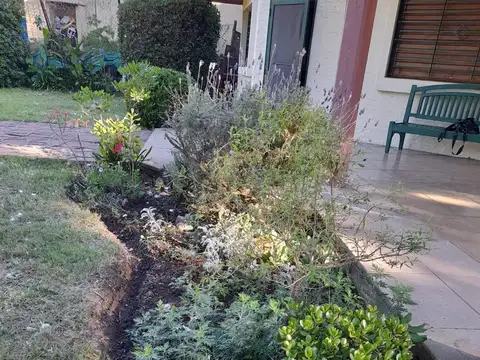 Casa en Venta en Villa De Mayo, USD 130.000