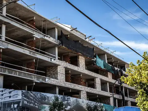 Local en Venta en Refinerias, USD 216.980