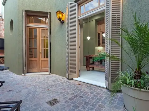 Casa en Venta con 1 cochera
