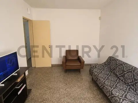 Olegario correa 1700, Piso 0