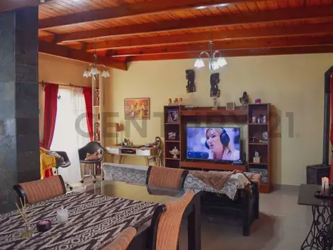 Casa en Venta con 1 cochera