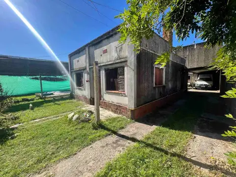 Casa en Venta en Villa De Mayo, USD 56.000
