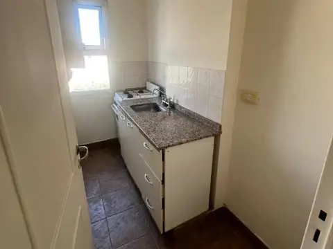 Rivadeo 1300, Piso 3