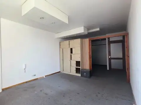 Oficina en Alquiler en San Carlos de Bariloche, $ 480.000