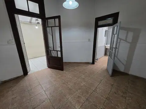 Departamento 3 ambientes con patio Parque Chacabuco