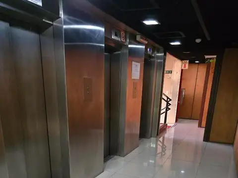 Tacuari 202 , Piso 7