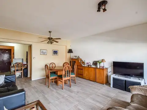 VENTA DEPARTAMENTO 4 AMBIENTES CON DEPENDENCIA BALCON COCHERA BELGRANO