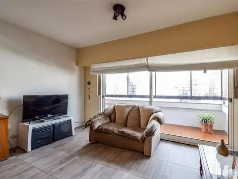 VENTA DEPARTAMENTO 4 AMBIENTES CON DEPENDENCIA BALCON COCHERA BELGRANO