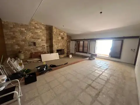 Galpon en Alquiler en Los Boulevares, $ 3.000.000