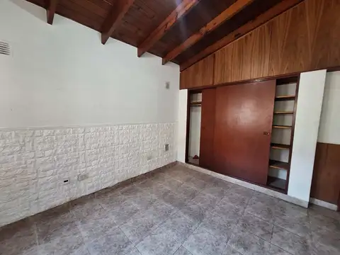 Depto Tipo Casa en Venta en San Antonio de Padua, USD 59.500