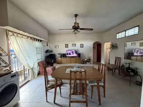 Depto Tipo Casa en Venta de 3 dormitorios