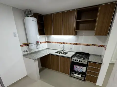 Depto Tipo Casa en Venta en Berazategui, USD 75.000