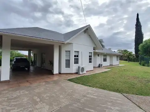 Gran casa con 3 dormitorios y amplio terreno