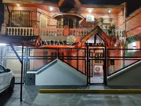 Luján 262. Entre Directorio y Avenida De Los Estudiantes