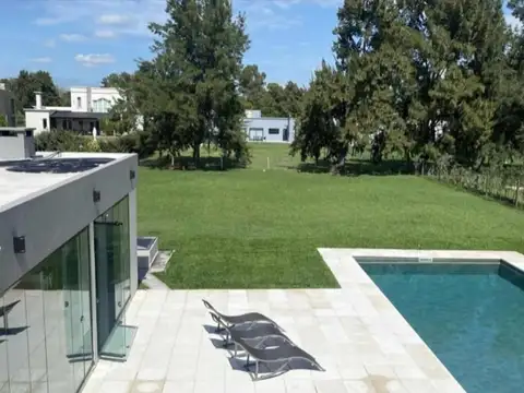 Casa en Venta de 6 dormitorios