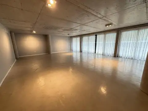 Oficina Monoambiente con 2 baños