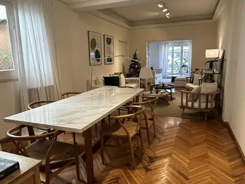 Departamento en Alquiler con 1 cocheras