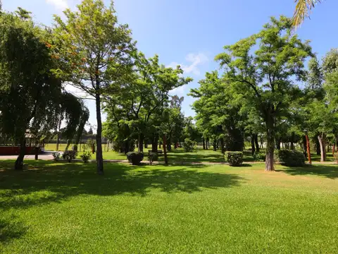VENTA PREDIO EN MARIANO ACOSTA