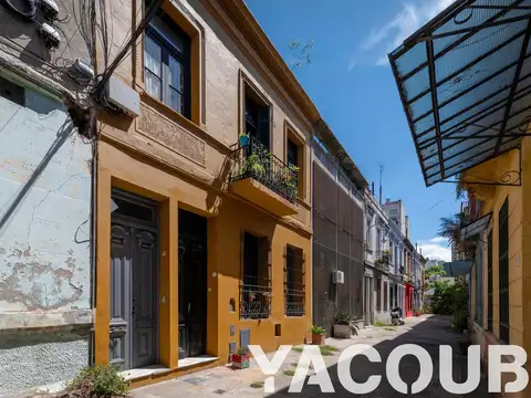 PH en venta - 4 Dormitorios 2 Baños - 270Mts2 - Almagro