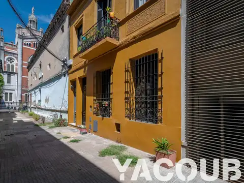 Depto Tipo Casa 5 ambientes con 2 baños