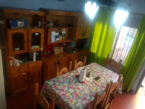 Depto Tipo Casa en Venta de 3 ambientes