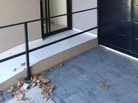 Monoambiente en Alquiler en Inmejorable Barrio Residencial de Banfield