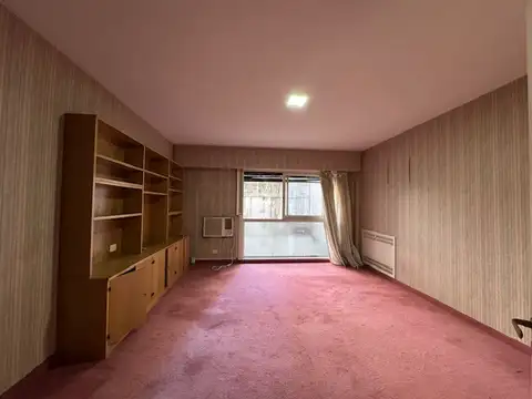 PACHECO DE MELO 3000, Piso 1