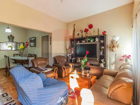 Casa en Venta en Malvin, USD 289.000