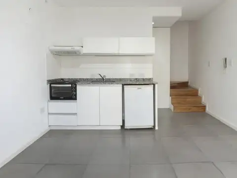 Depto Tipo Casa 2 ambientes con 1 baño