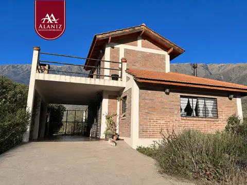 Tres dorm. y vistas increíbles en Carpintería, San Luis