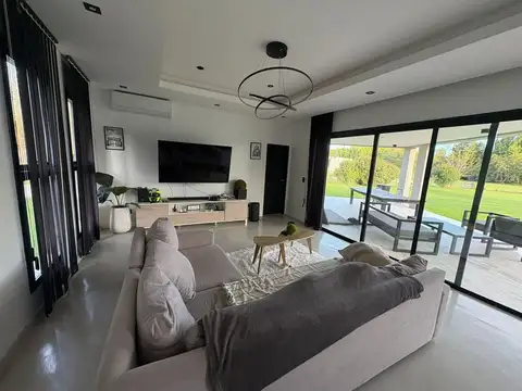 Casa en Venta en Haras San Pablo, USD 320.000