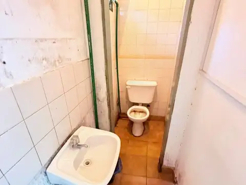 Local en Alquiler en Ituzaingó, $ 300.000