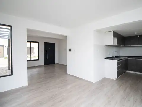 Casa en Venta en Solymar, USD 229.000