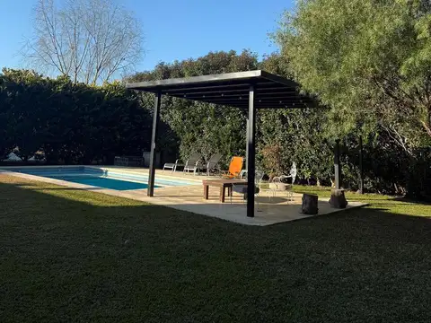 Casa en Alquiler Temporal en Haras Santa Maria, USD 7.000