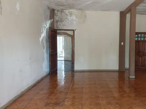 Casa en Venta en Villa Santos Tesei, USD 65.000