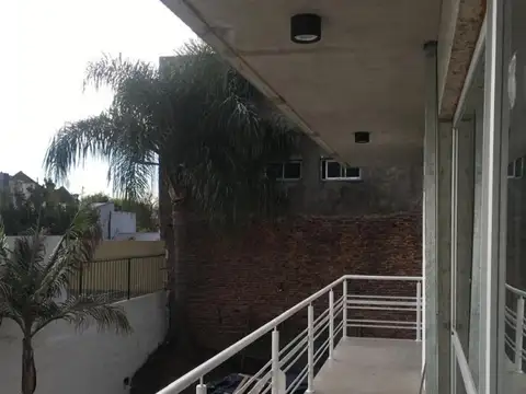 Departamento 3 ambientes en venta cochera Florida