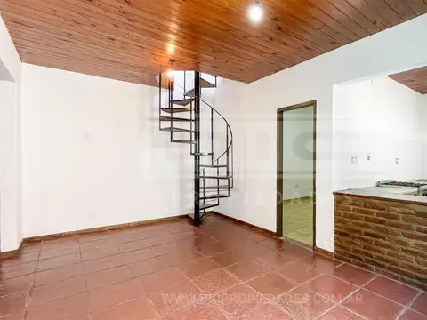 Depto Tipo Casa en Venta de 2 dormitorios